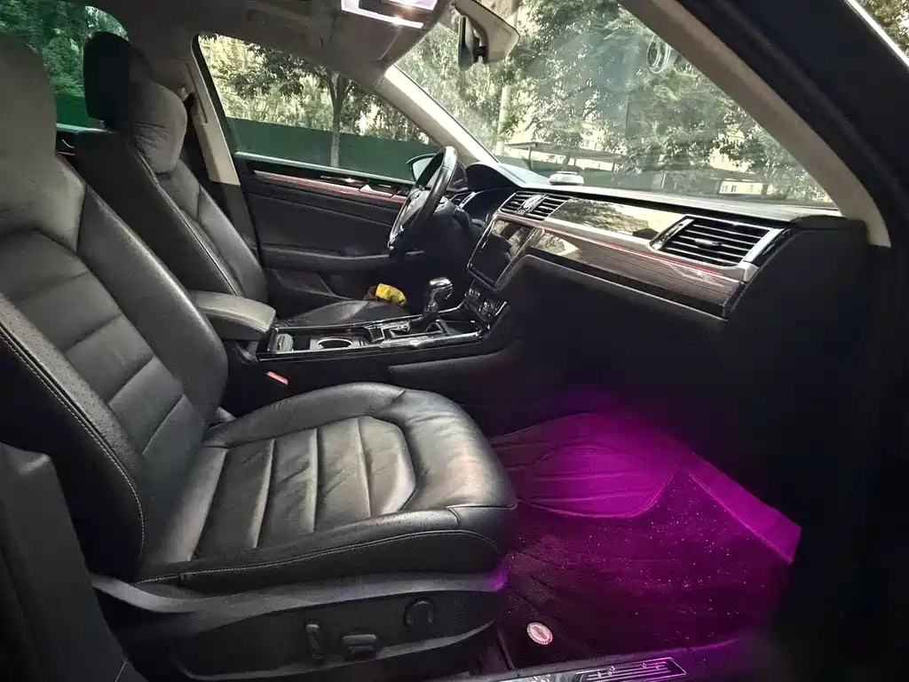 Volkswagen Phideon — миниатюра 4