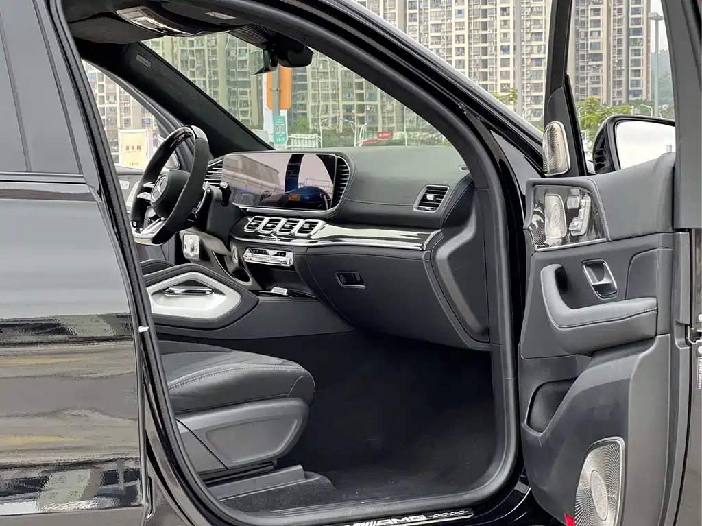 Mercedes-Benz GLS AMG — миниатюра 6