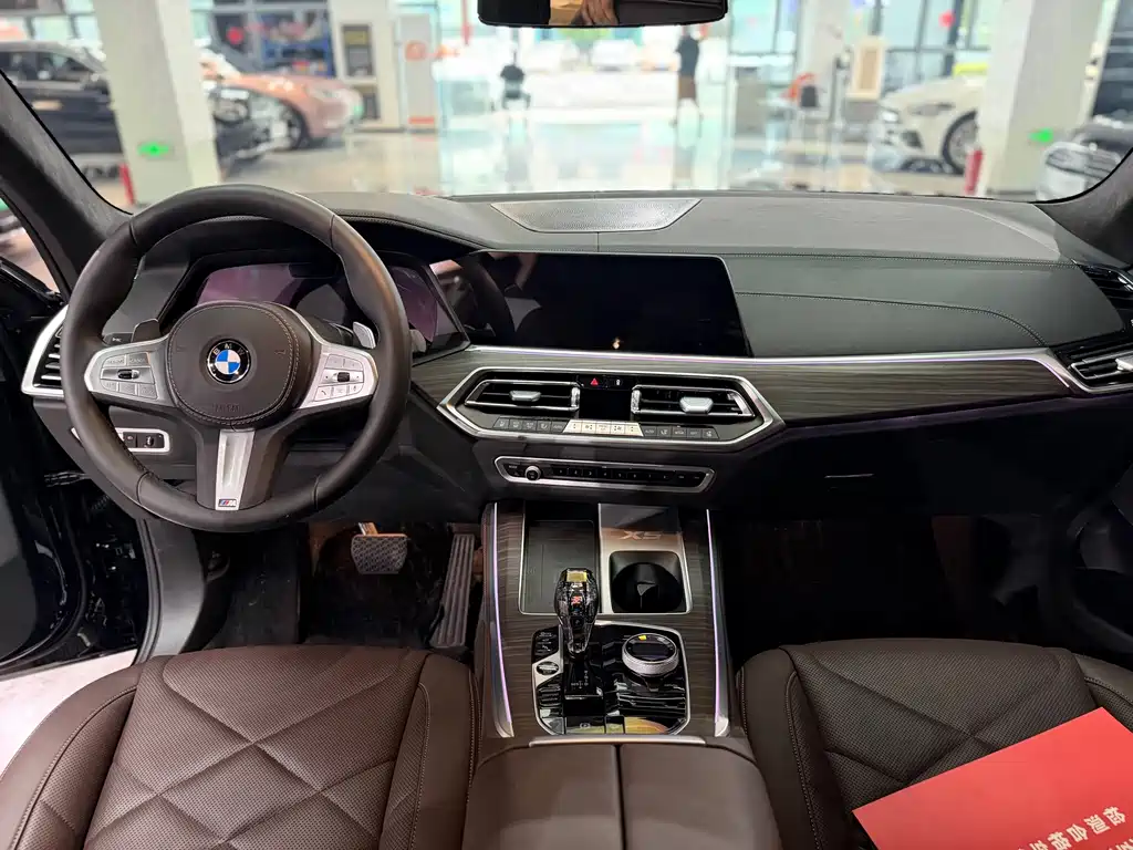BMW X5 — миниатюра 11