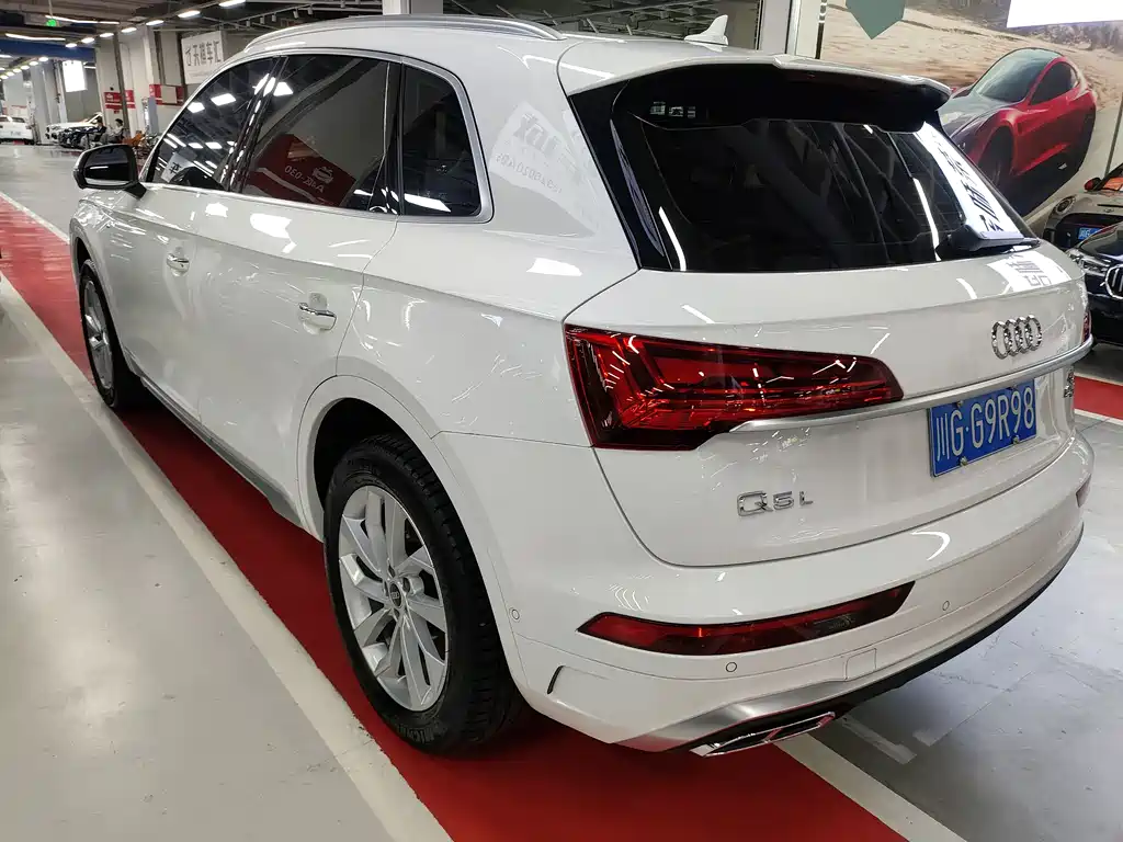 Audi Q5L 2022 40T Luxury