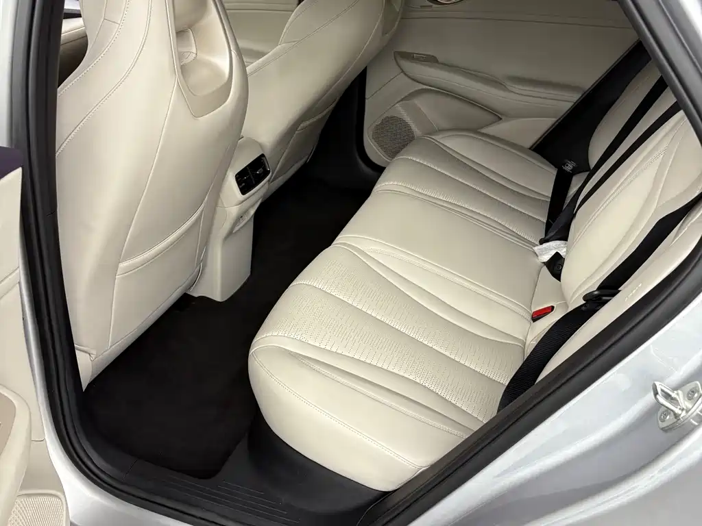 BYD Seal 06GT — миниатюра 13