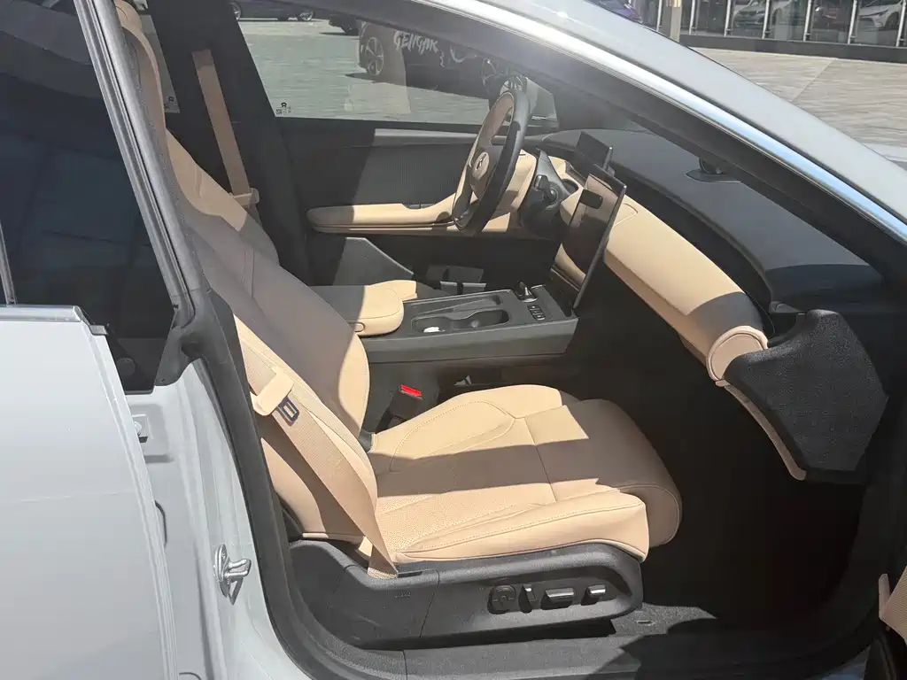 NIO ET5T — миниатюра 4