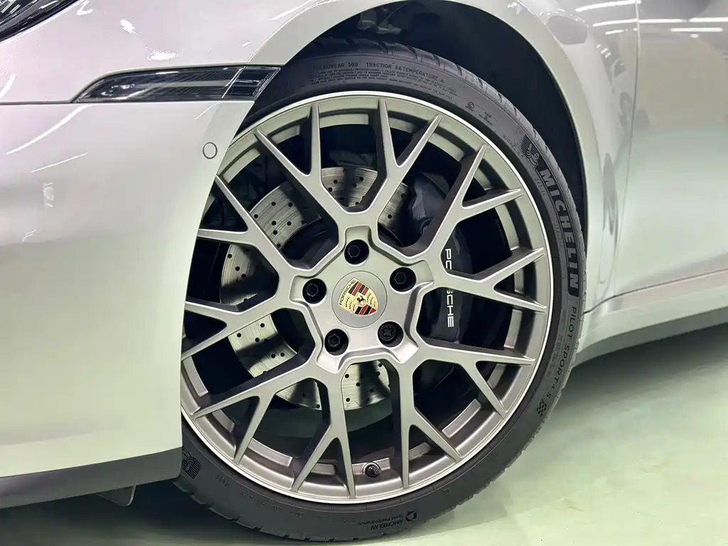 Porsche 911 — миниатюра 5