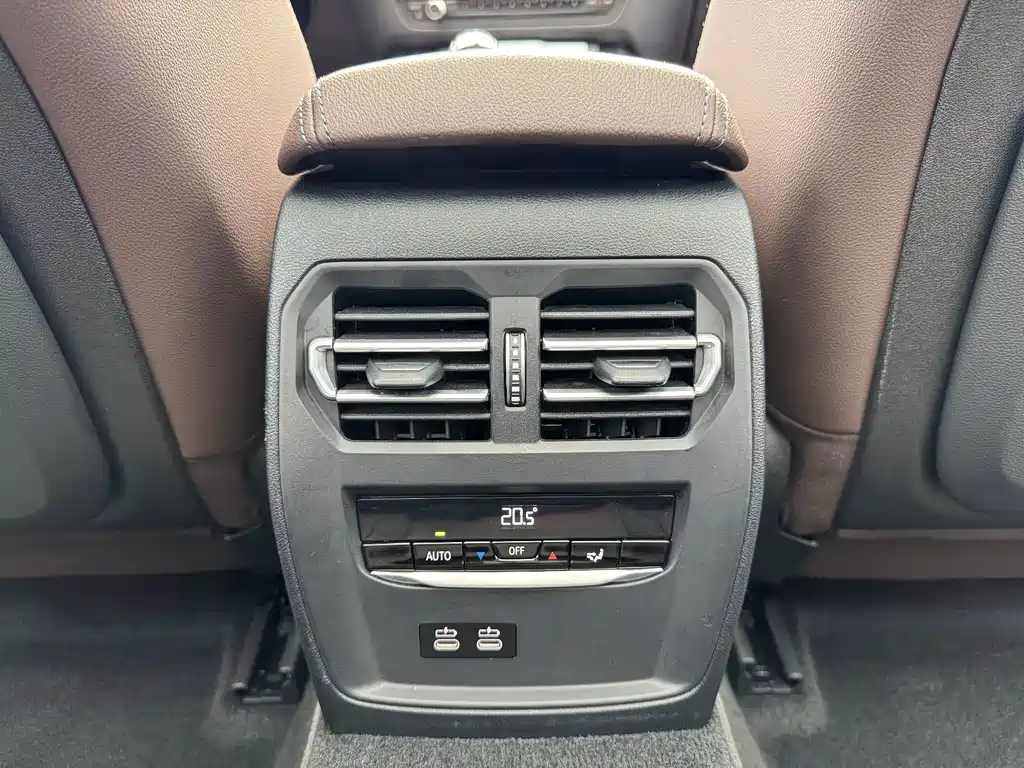 BMW 3 Series — миниатюра 19