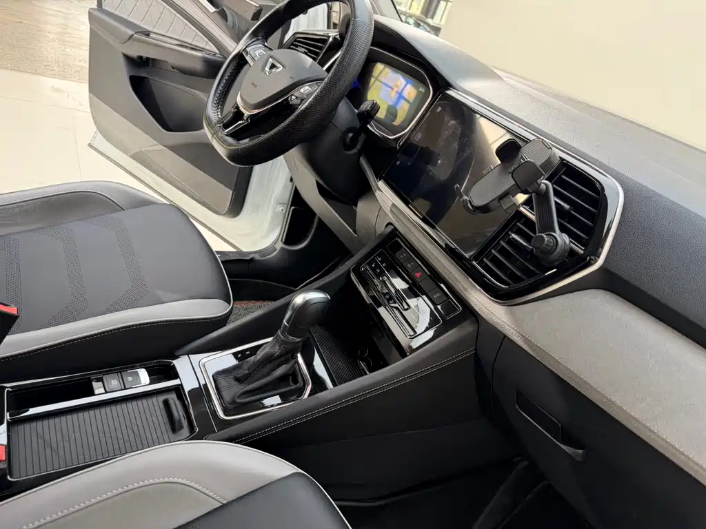Jetta VS7 2023 280TSI AT