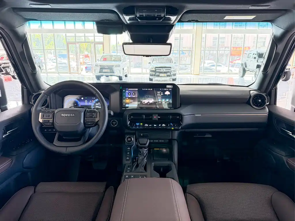 Toyota Prado — миниатюра 9