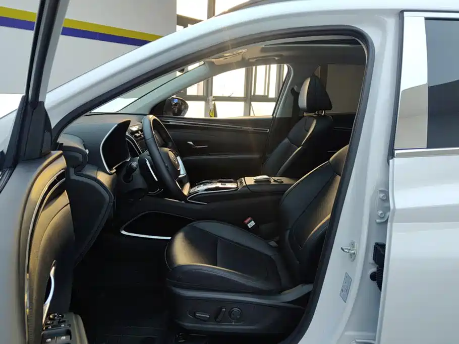 Hyundai Tucson — миниатюра 9