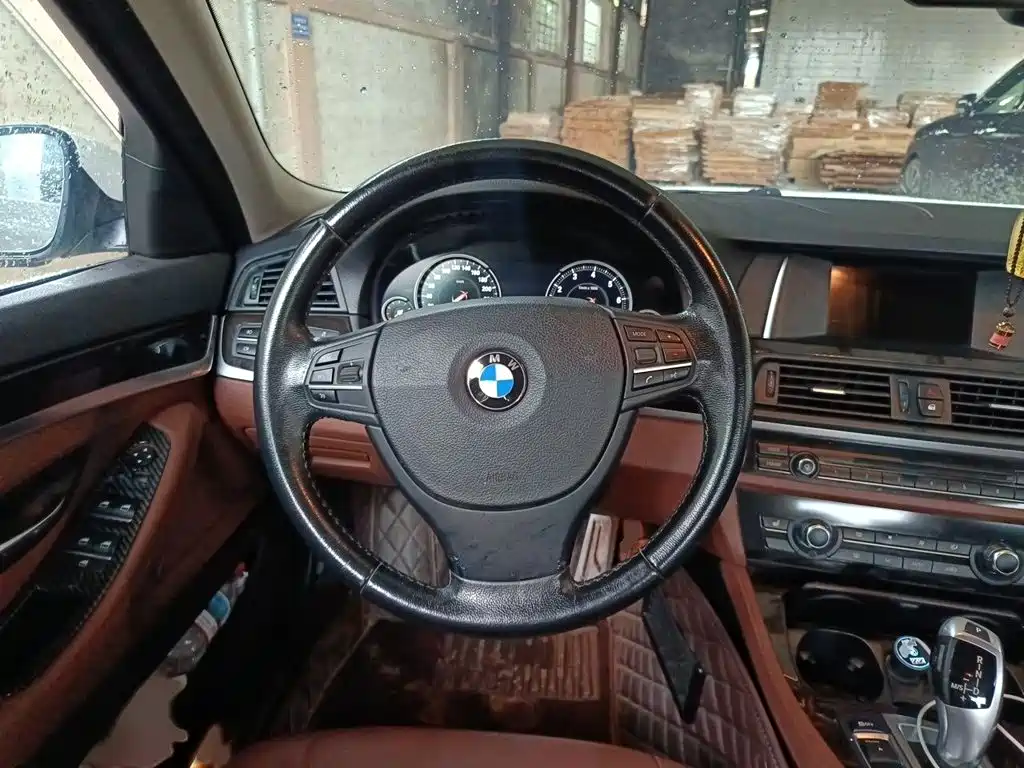 BMW 5 Series 5 2014 525Li Lead