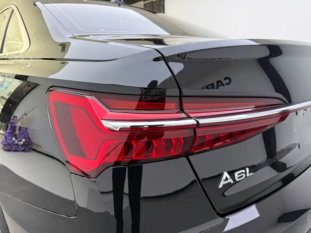 Audi A6L — миниатюра 6
