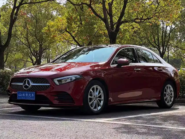 MERCEDES-BENZ A CLASS