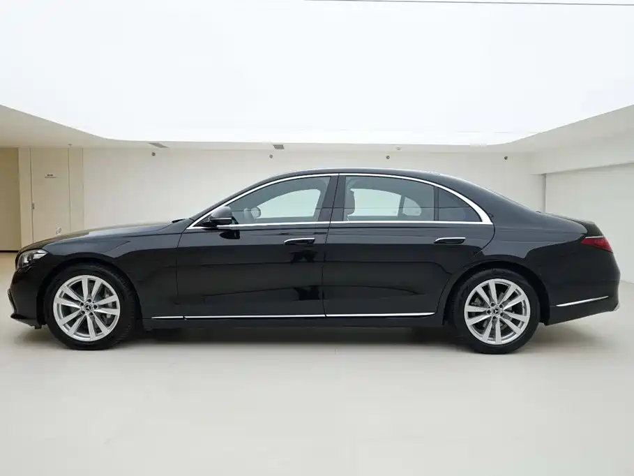 Mercedes-Benz S-Class — миниатюра 2