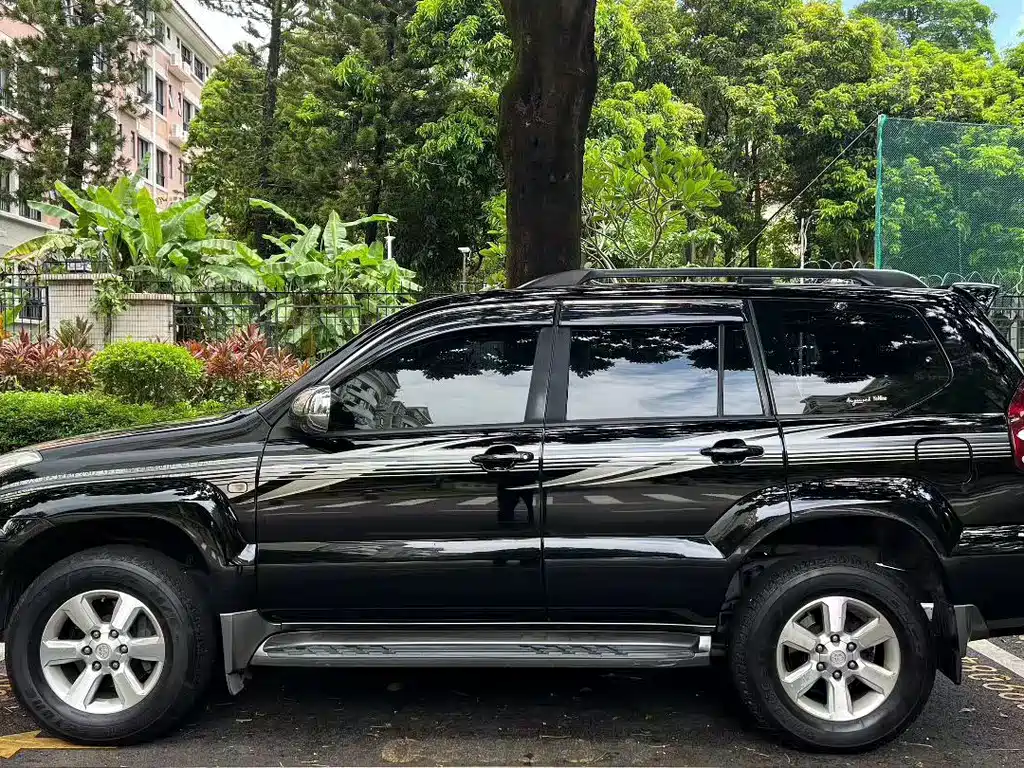 Toyota Prado (Import) — миниатюра 5