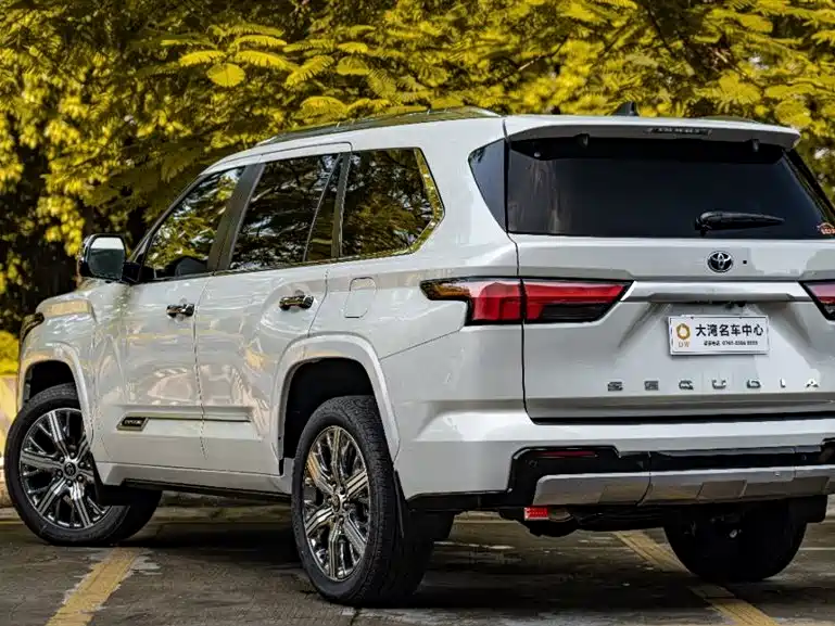 Toyota Sequoia 2025 3.5L