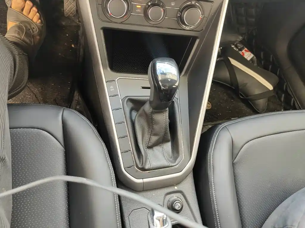 Volkswagen Polo — миниатюра 14