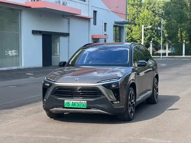 2021 Nio ES8