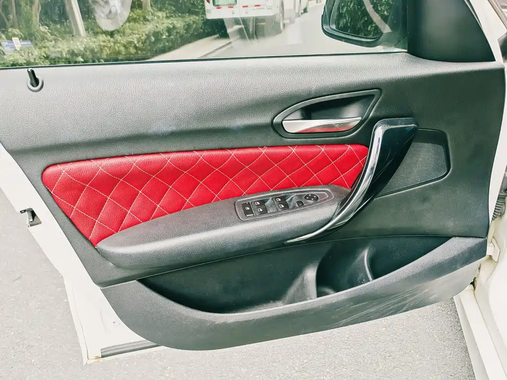 BMW 1 Series (Import) — миниатюра 13