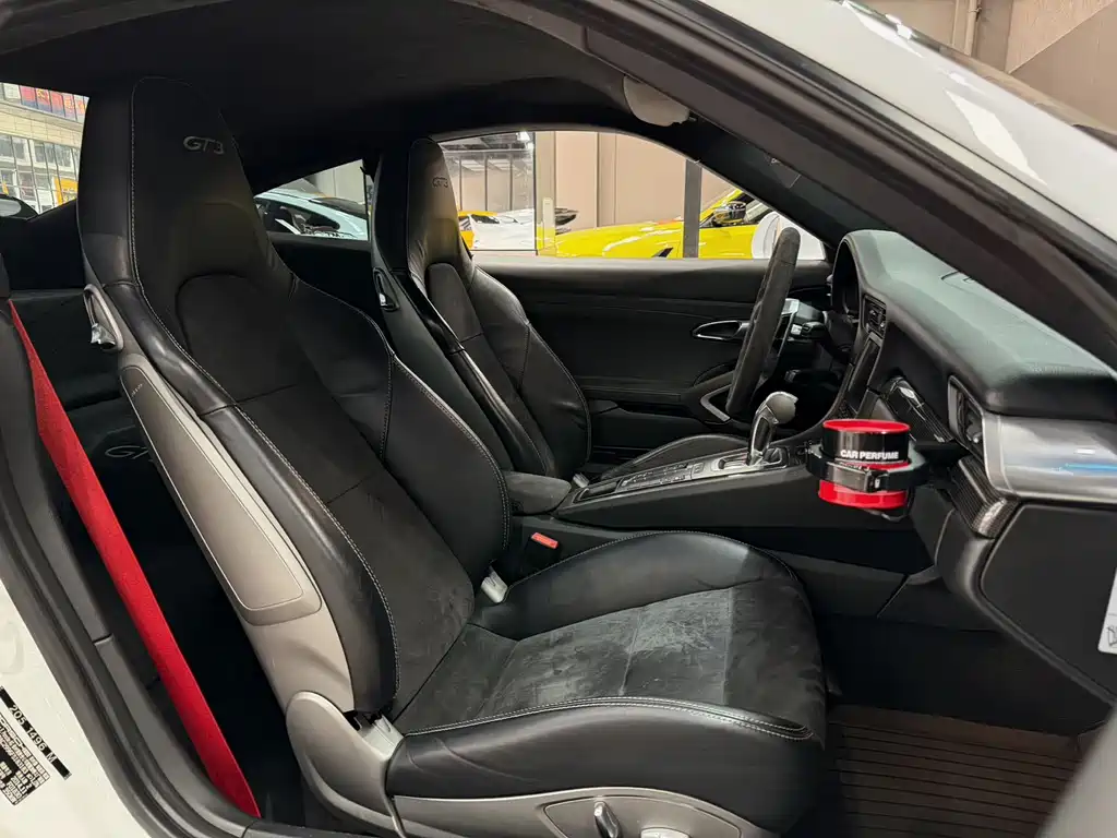 Porsche 911 — миниатюра 11