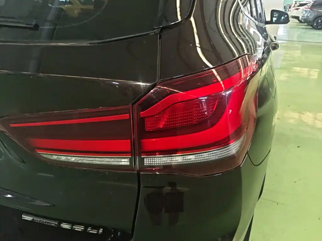 BMW X1 — миниатюра 8