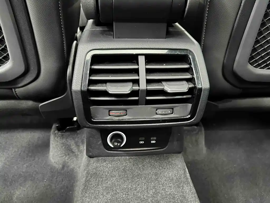 Audi Q3 — миниатюра 15