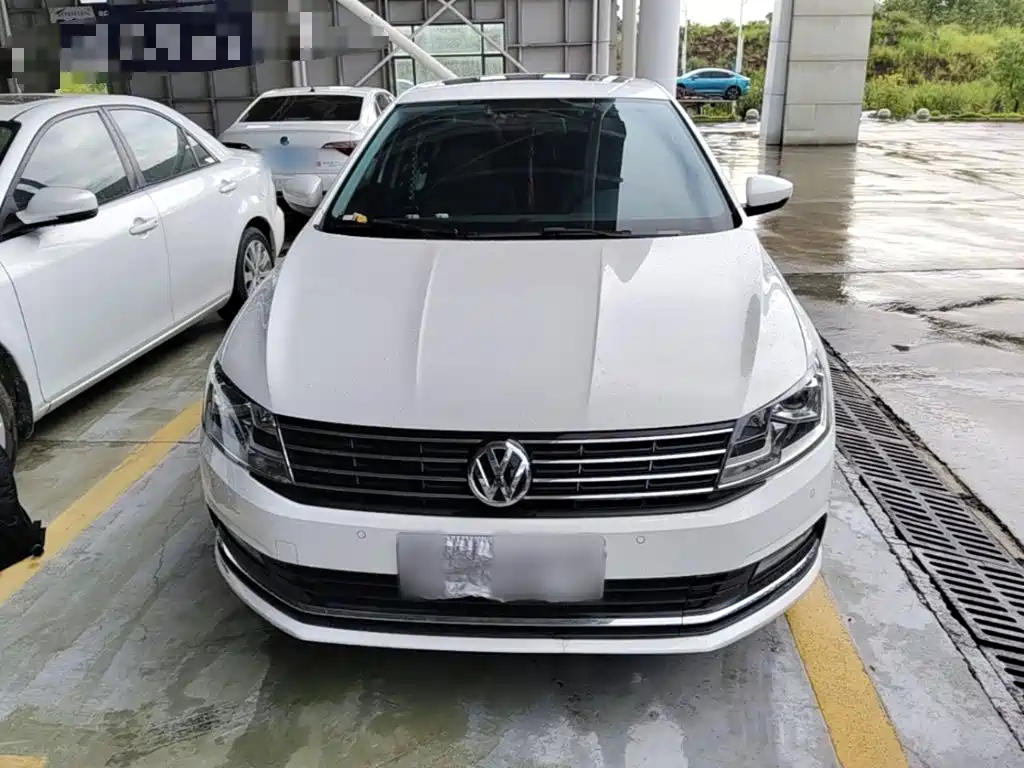 Volkswagen Lavida — миниатюра 3