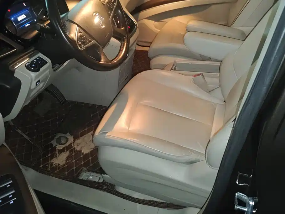 Buick GL8 2021 652T Luxury