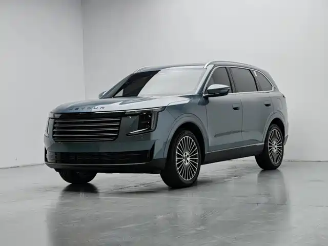 2025 JETOUR