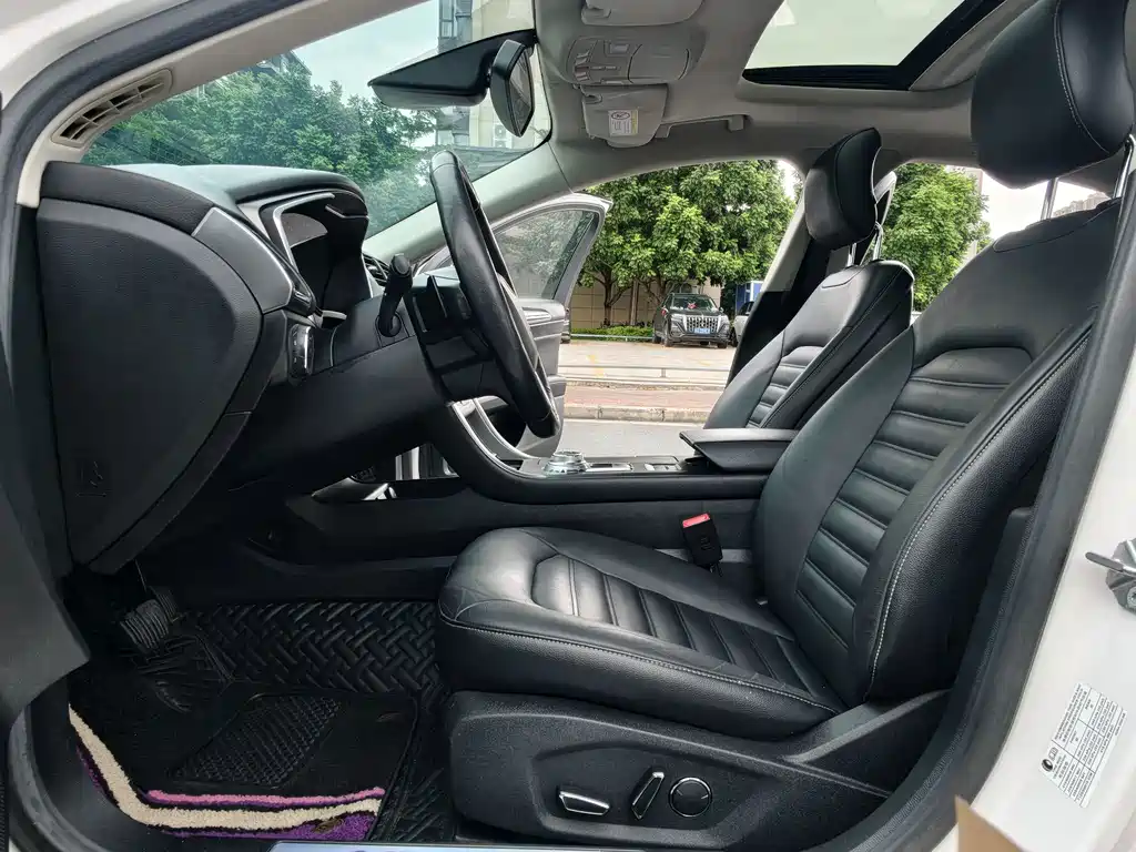 Ford Mondeo — миниатюра 4