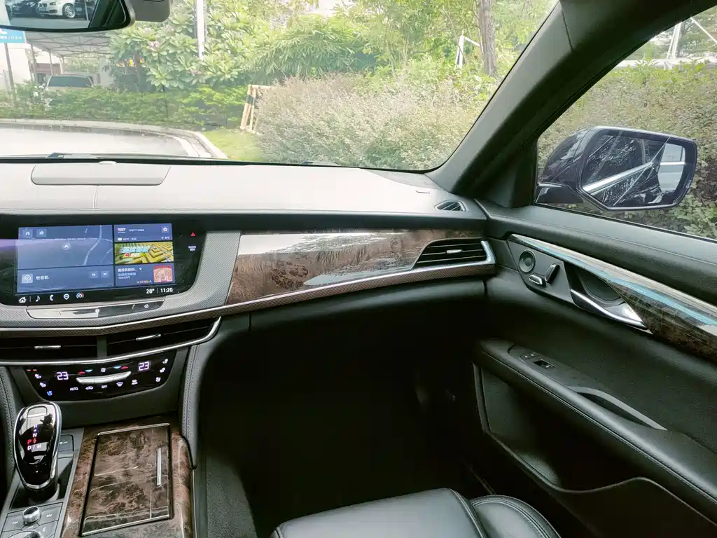 Cadillac CT6 — миниатюра 31