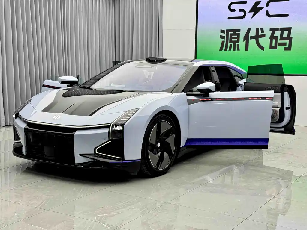 HiPhi HiPhi Z 2023 мест