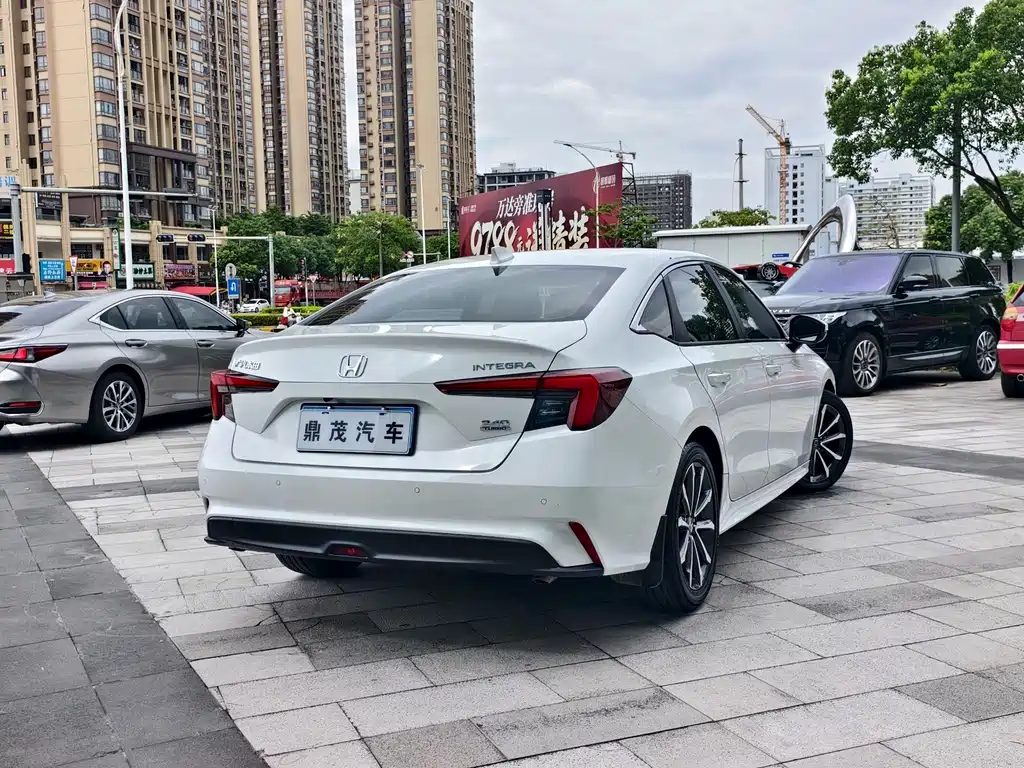 Honda Integra — миниатюра 7