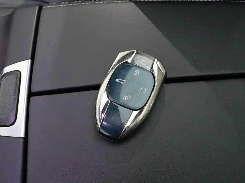 GAC Motor Trumpchi GS8 — миниатюра 19