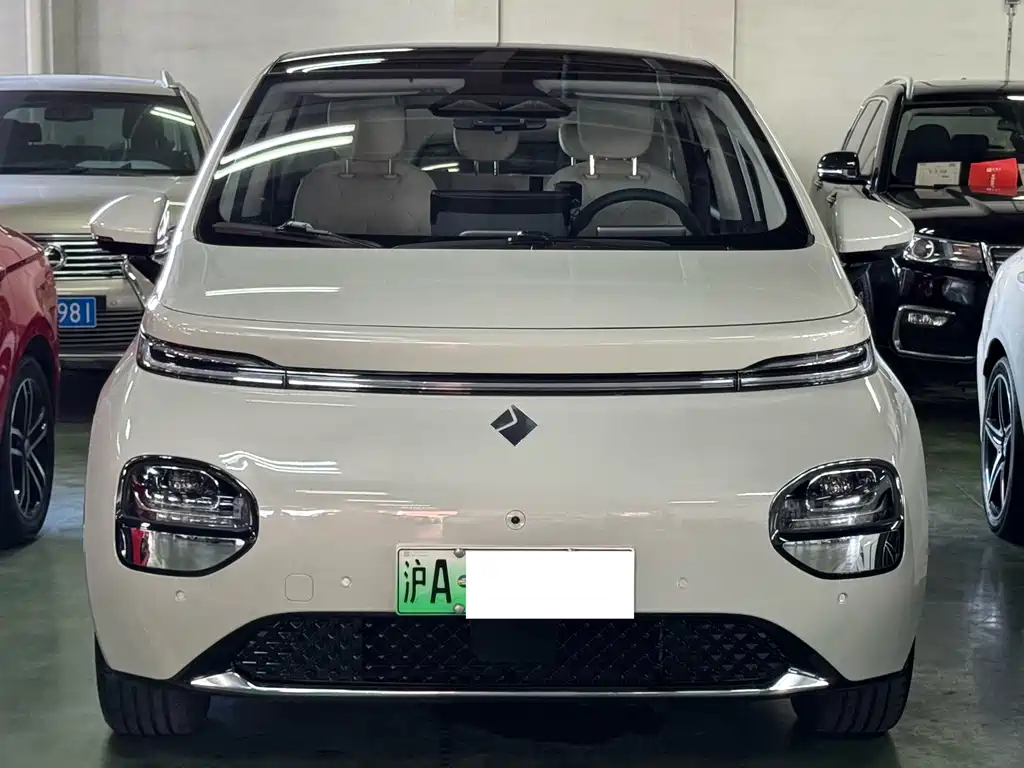 Baojun Yunduo — миниатюра 2