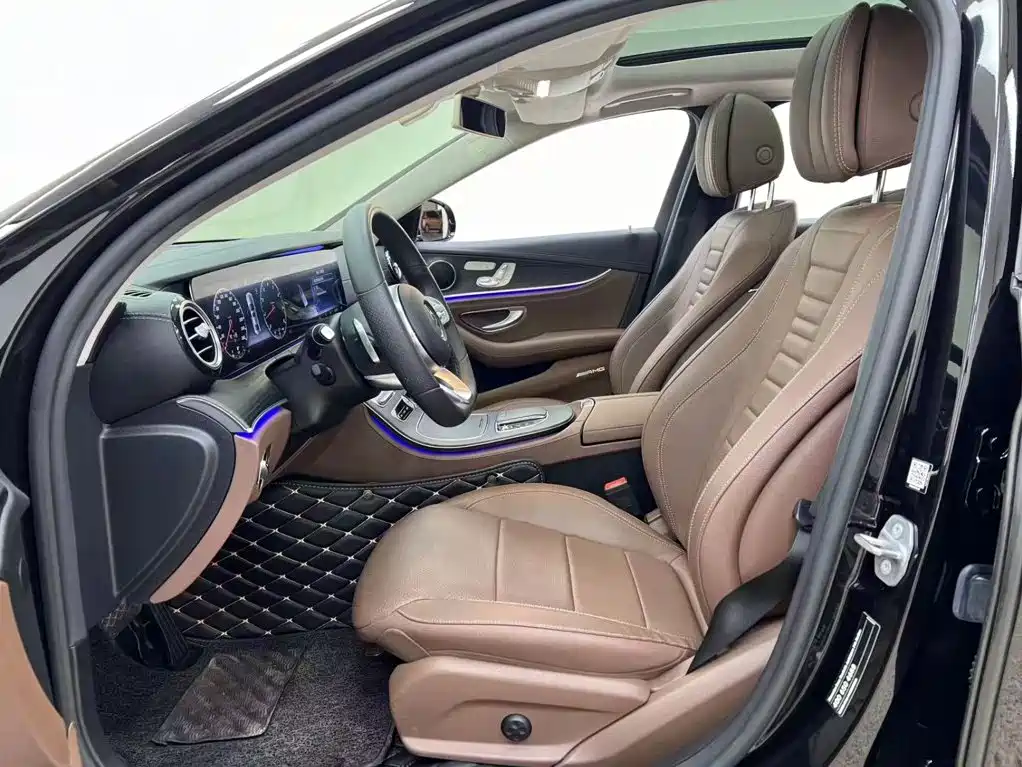Mercedes-Benz E-Class — миниатюра 4