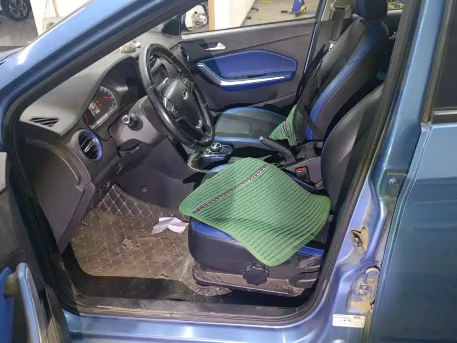 Chery New Energy Tiggo 3xe — миниатюра 9