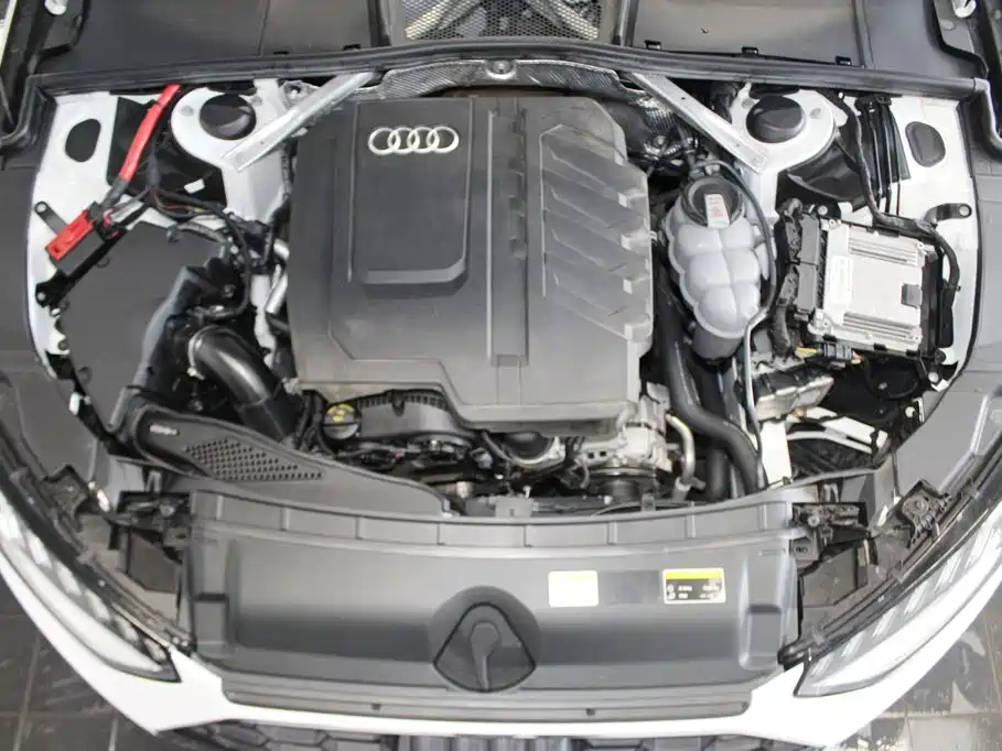 Audi A4L — миниатюра 14