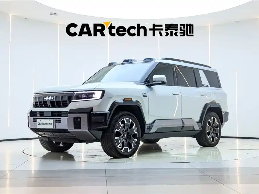 Fangchengbao Leopard 8 8 2025 Flagship 7 мест