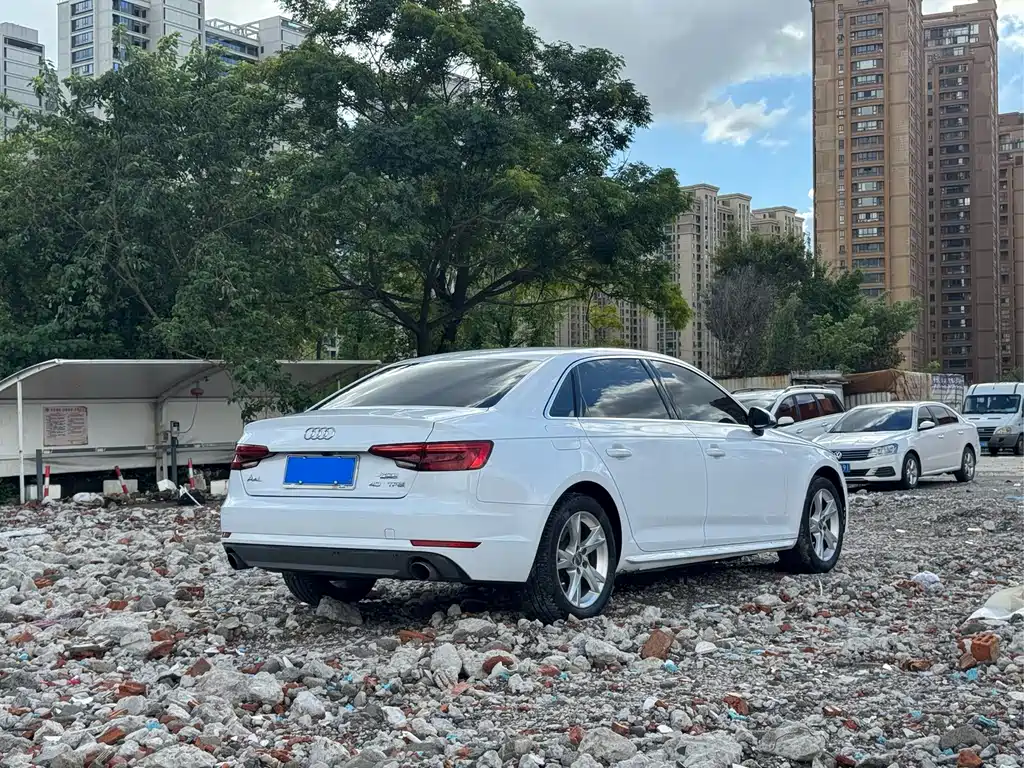 Audi A4L — миниатюра 9