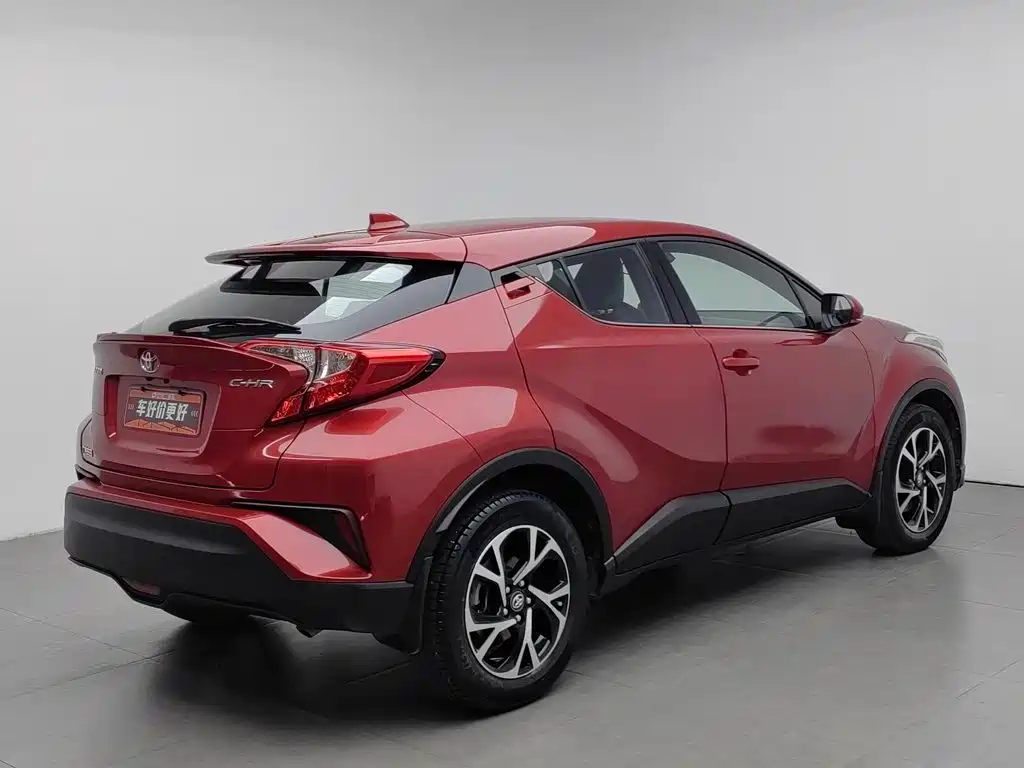 Toyota C-HR — миниатюра 2