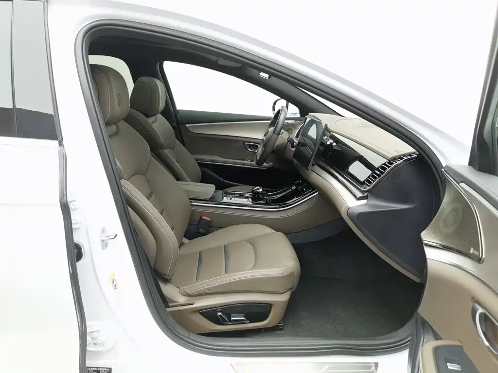 BYD Han — миниатюра 23