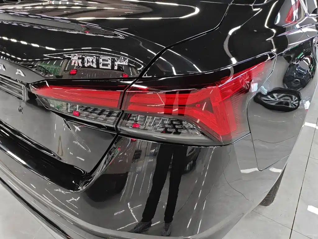 Nissan Teana — миниатюра 11