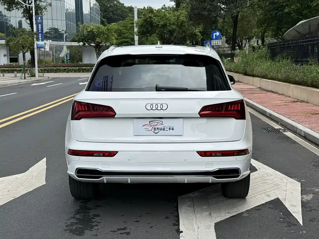 Audi Q5L — миниатюра 5
