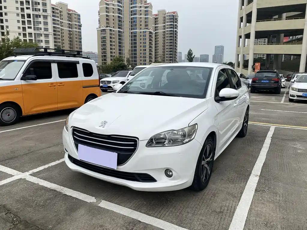 Peugeot 301 2014