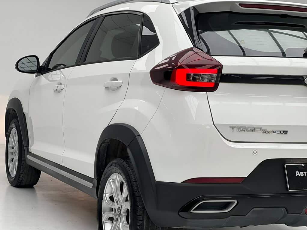 CHERY Tiggo 3x 1.5 л 2022 г. Белый, пробег 26000 км