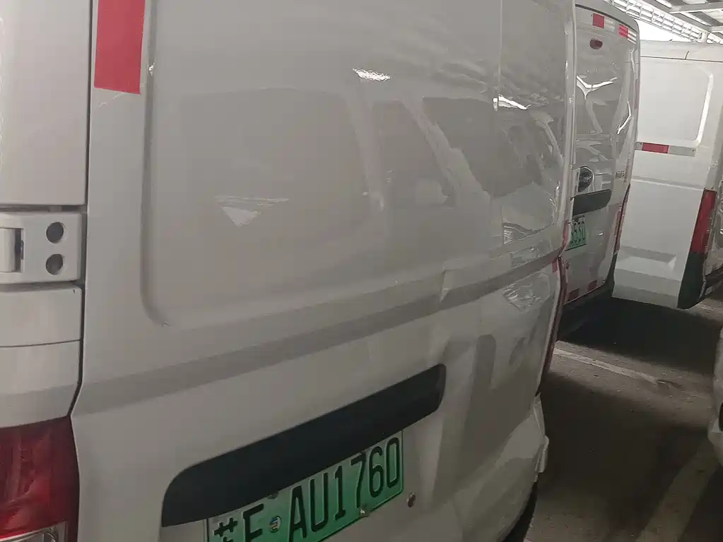 SAIC MAXUS CHASE EV30