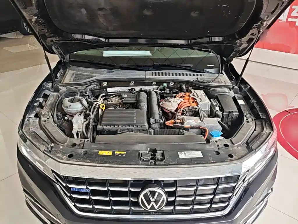 Volkswagen 帕萨特插电混动 — миниатюра 20