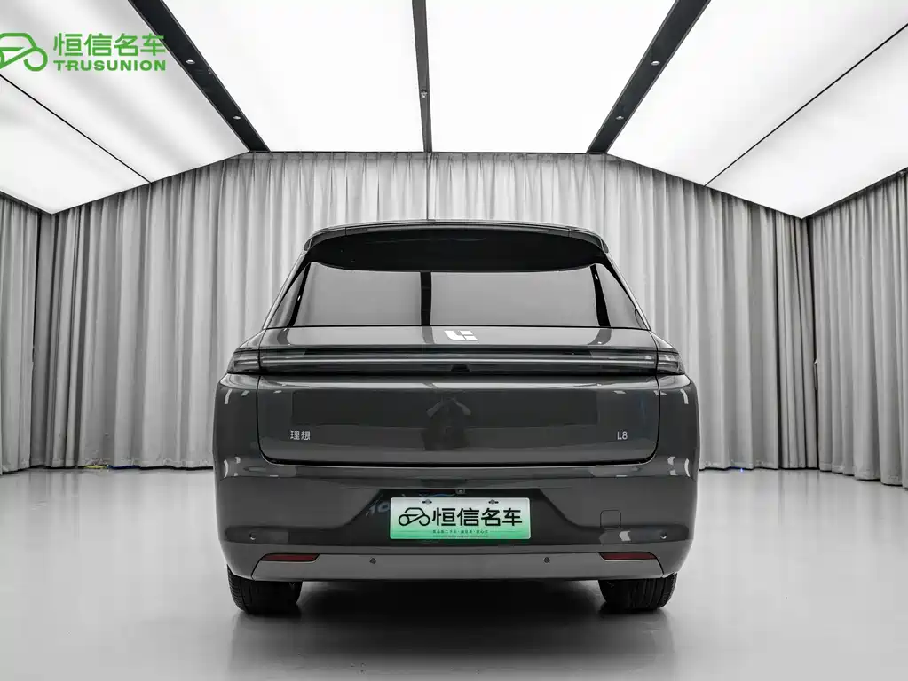 Li Auto L8 2023 Pro