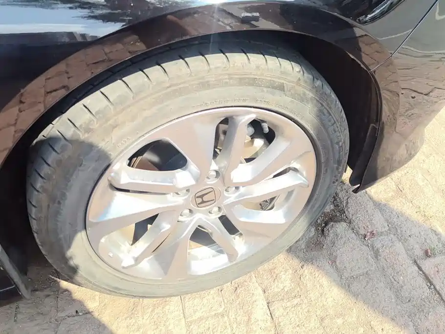 Honda Accord — миниатюра 6