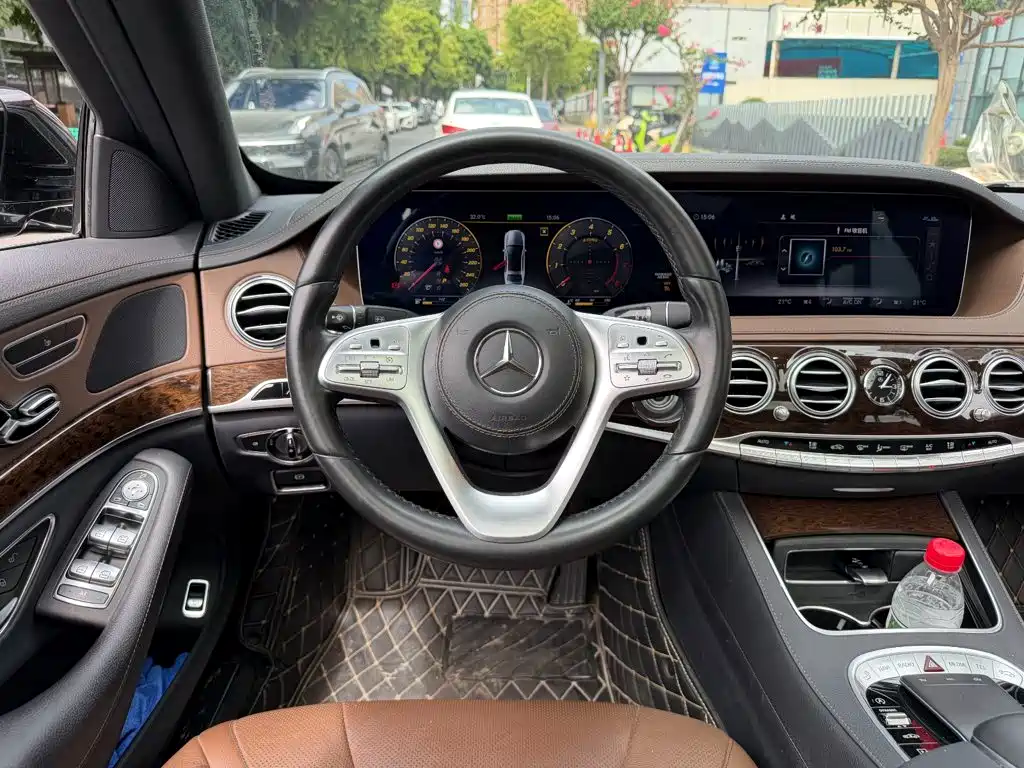 Mercedes-Benz S-Class — миниатюра 14