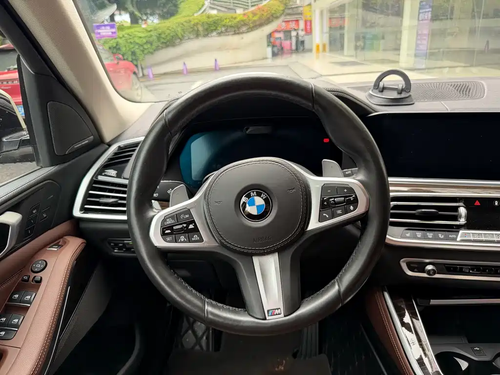 BMW X5 (Import) — миниатюра 7