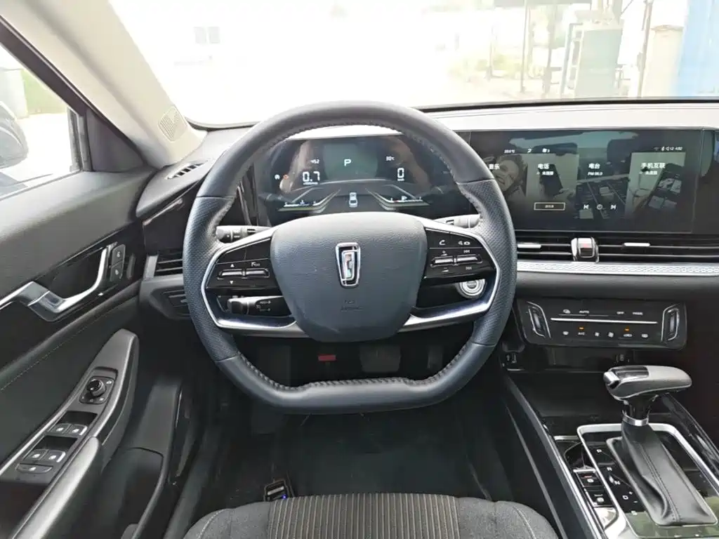 Bestune B70 — миниатюра 7